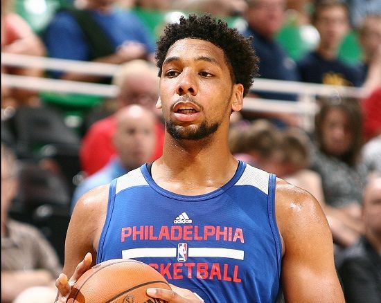 居于英超前 居于英超前