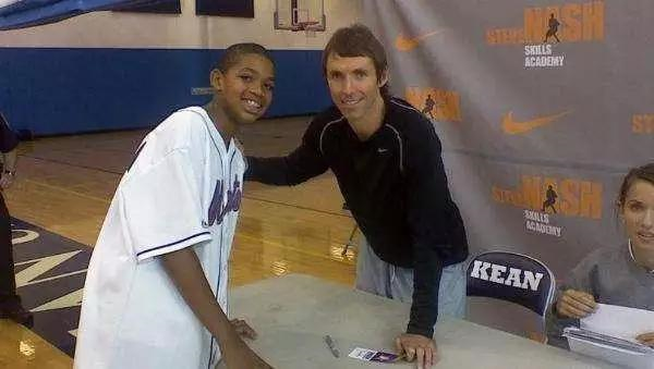 与一支亚冠 与一支亚冠